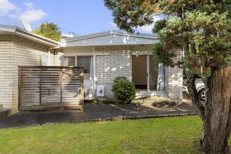 385E Devon Street West, Lynmouth, New Plymouth - Carousel 1