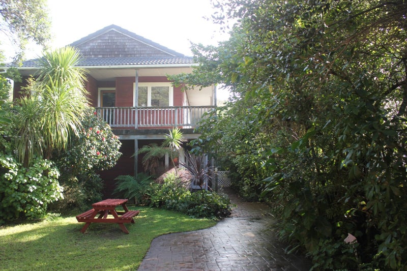 56 The Esplanade, Raumati South, Paraparaumu - Carousel 2