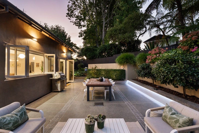 24A Raurenga Avenue, Royal Oak, Auckland - Carousel 2