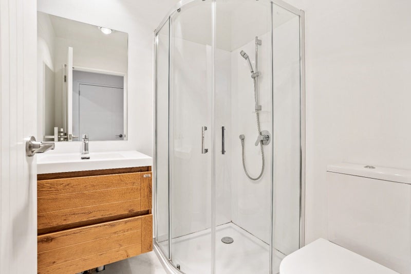 132C Tiriwa Drive, Massey, Auckland - Carousel 12