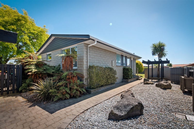 26 Cardinal Drive, Hillmorton, Christchurch - Carousel 1