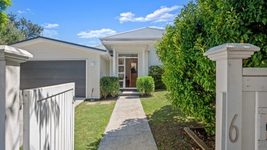 6 Tuata Street, One Tree Hill, Auckland - Carousel 1