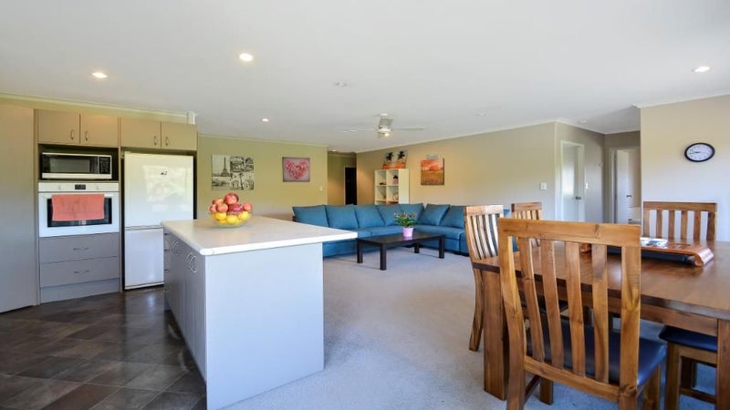 91 Kinloch Way, Bethlehem, Tauranga - Carousel 14