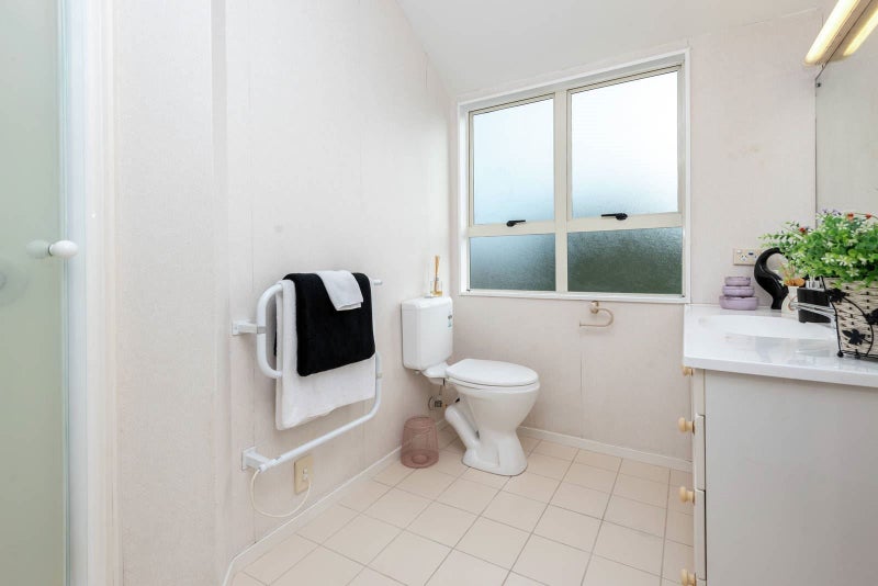 2/16C Edendale Road, Somerville, Manukau - Carousel 20