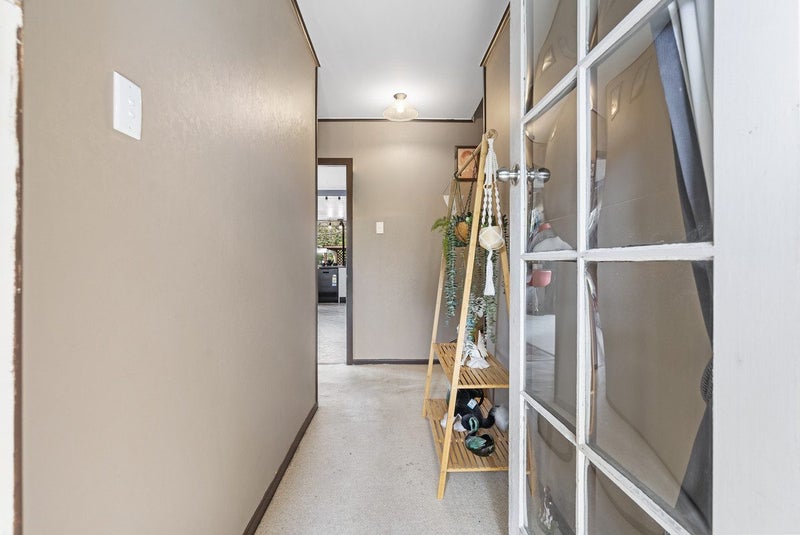 10 Hillside Crescent, Westown, New Plymouth - Carousel 2