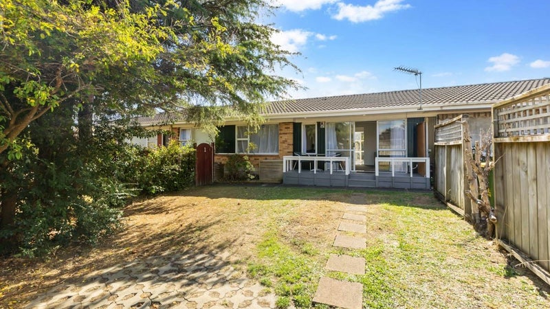 2/646 Pakuranga Road, Highland Park, Auckland - Carousel 1