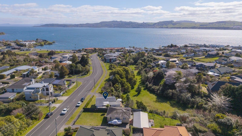 32 Shepherd Road, Waipahihi, Taupo - Carousel 17