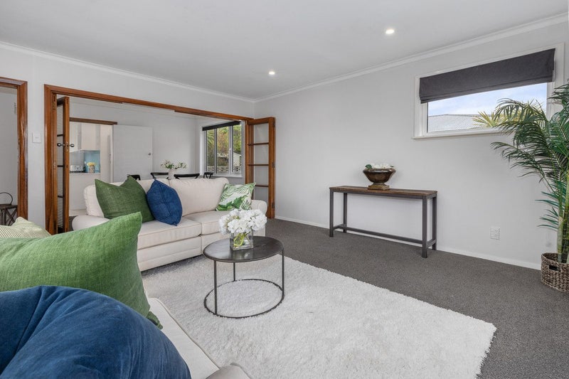 23 Main Road, Titahi Bay, Porirua - Carousel 1