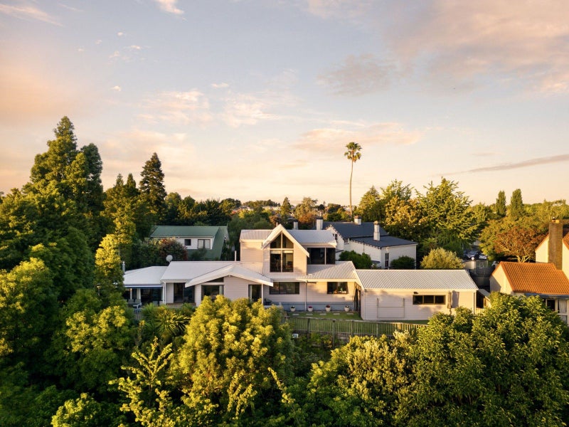 14 Silva Crescent, Riverlea, Hamilton - Carousel 1