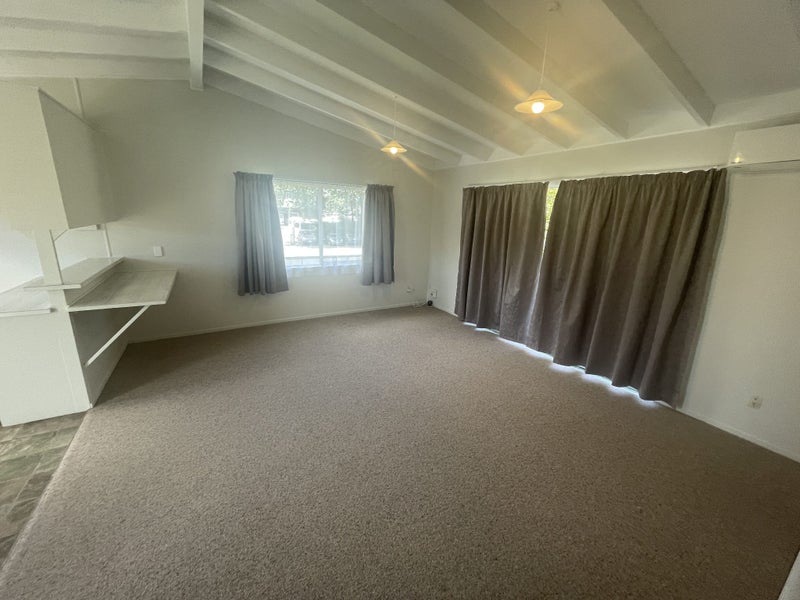 14 Wordsworth Street, Leamington, Cambridge - Carousel 2