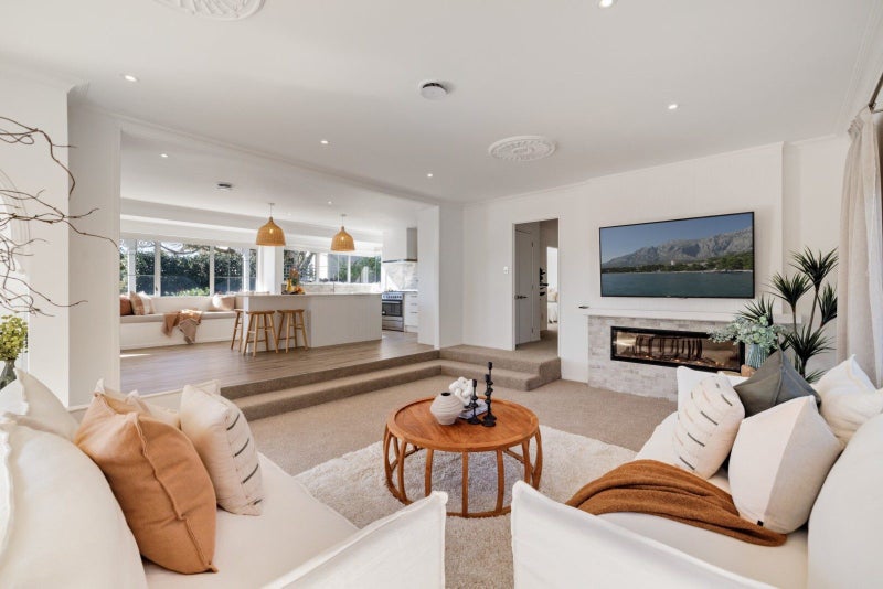 384B Devonport Road, Tauranga South, Tauranga - Carousel 1