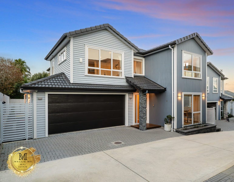 206B Clovelly Road, Bucklands Beach, Manukau City, Auckland - Carousel 1