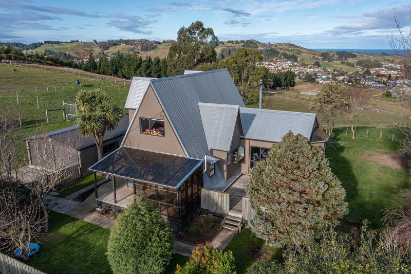 128 Abbotts Hill Road, Abbotsford, Dunedin - Carousel 1