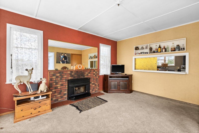 2 Merton Crescent, Pirimai, Napier - Carousel 2