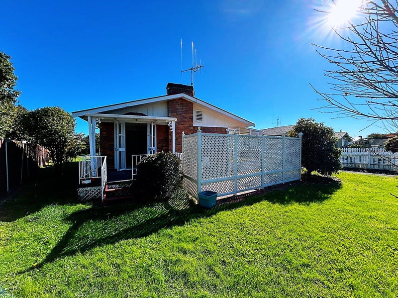 60 Alderson Road, Fairview Downs, Hamilton - Carousel 1