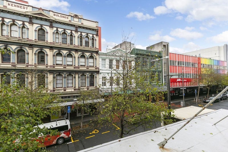 8/32 Cuba Street, Te Aro, Wellington - Carousel 11