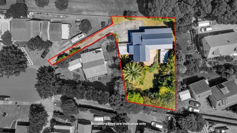 28 Wells Road, Bucklands Beach, Auckland - Carousel 1