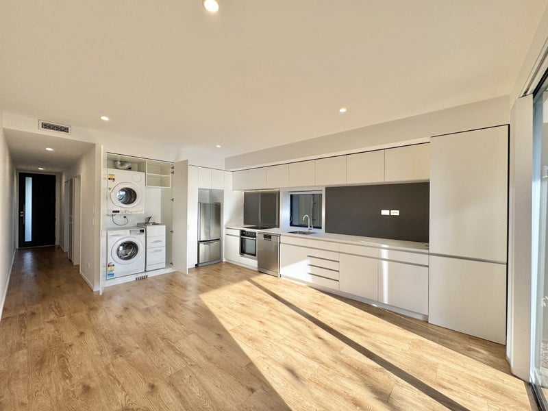 1/283 Brougham Street, Sydenham, Christchurch - Carousel 2