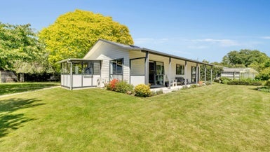 15 Brook Street, Southbridge, Southbridge - Carousel 1