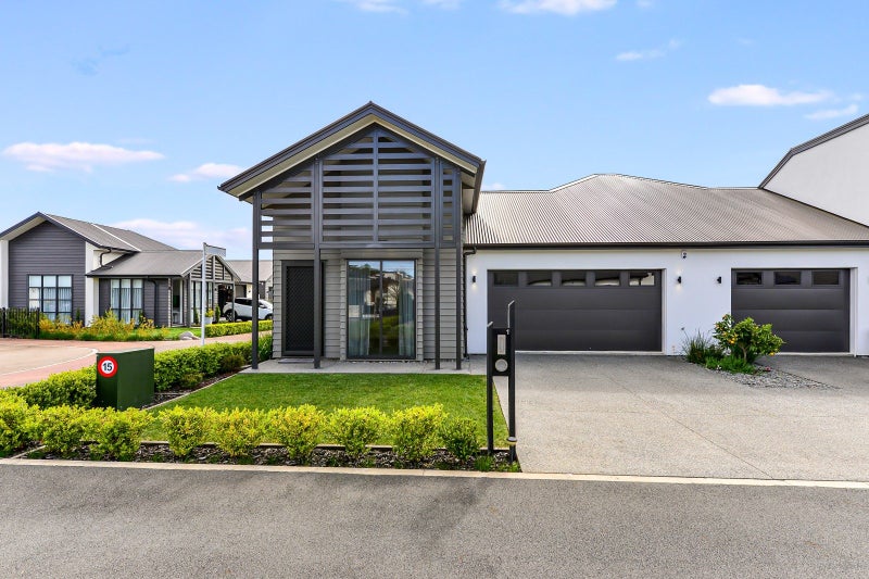 1 Eskdale Lane, Flagstaff, Hamilton - Carousel 24