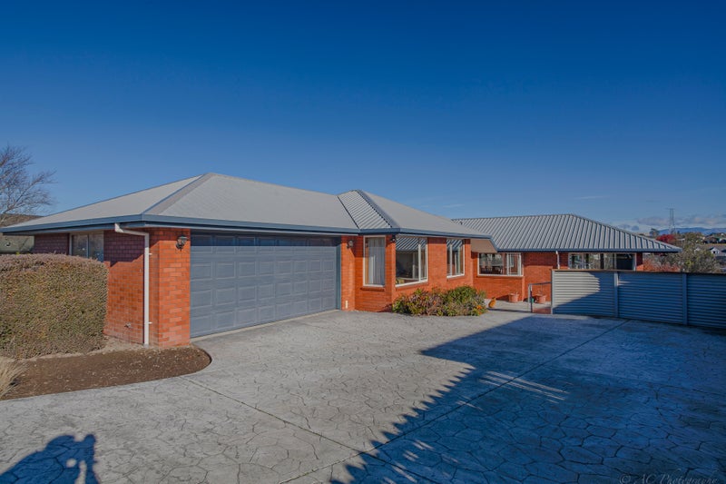 40 Temple Crescent, Gleniti, Timaru - Carousel 1