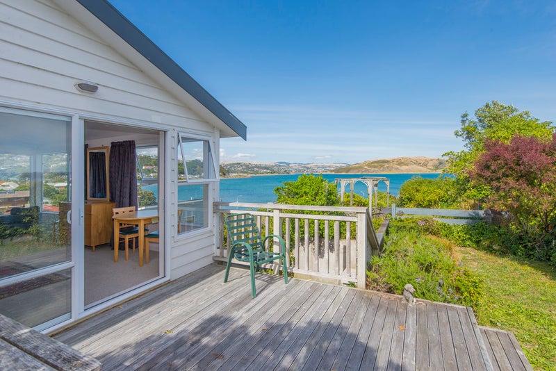 16 Beach Road, Plimmerton, Porirua - Carousel 26