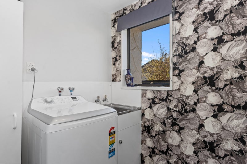 53 Solomon Avenue, Redwood, Christchurch - Carousel 14