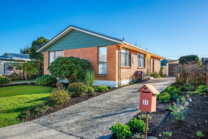 31 Elmwood Drive, Mosgiel, Mosgiel - Carousel 1