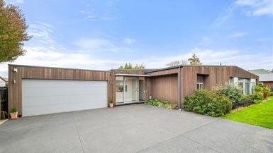 77 Wilsons Road, MARTINS - Carousel 1