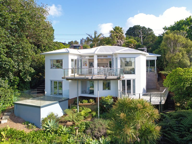49 Junction Road, Palm Beach, Waiheke Island - Carousel 2
