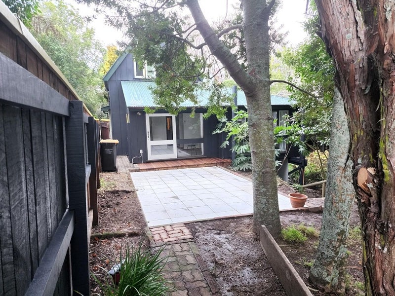 157 Victoria Avenue, Hokowhitu, Palmerston North - Carousel 1