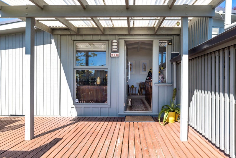 41 Ridge Road, Oneroa, Waiheke Island - Carousel 2