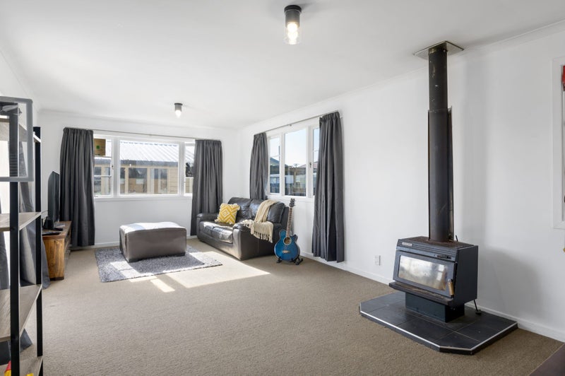 8A Allen Street, Frankton, Hamilton - Carousel 2
