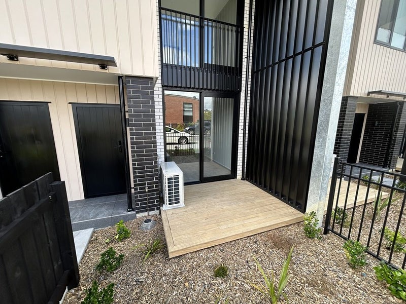 13/18 Karengo Street, Long Bay, Auckland - Carousel 13