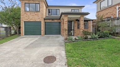 84 Naylors Drive, Mangere, Auckland - Carousel 1