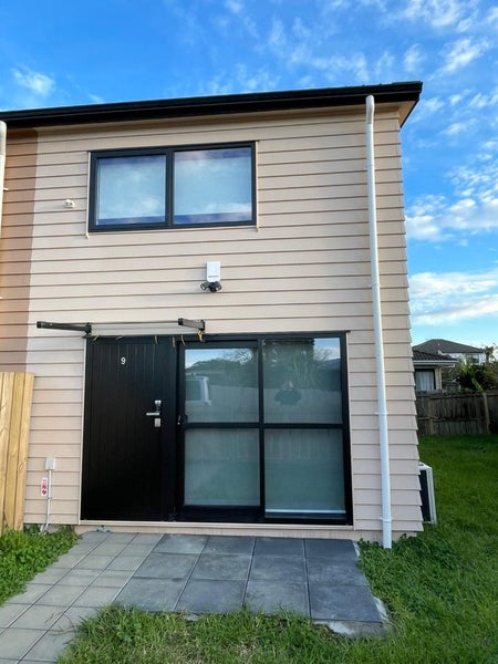9/168 Buckland Road, Mangere East, Auckland - Carousel 1