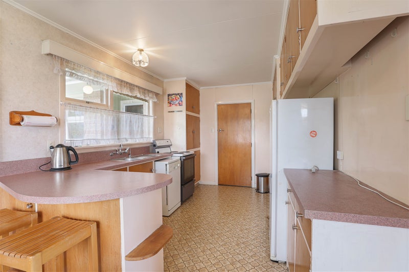 58 Beach Road, Hampstead, Ashburton - Carousel 2