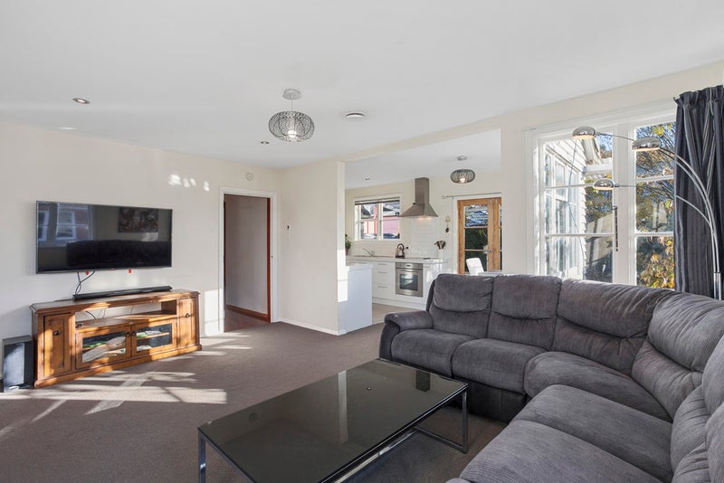 20 Albert Terrace, Saint Martins, Christchurch - Carousel 1