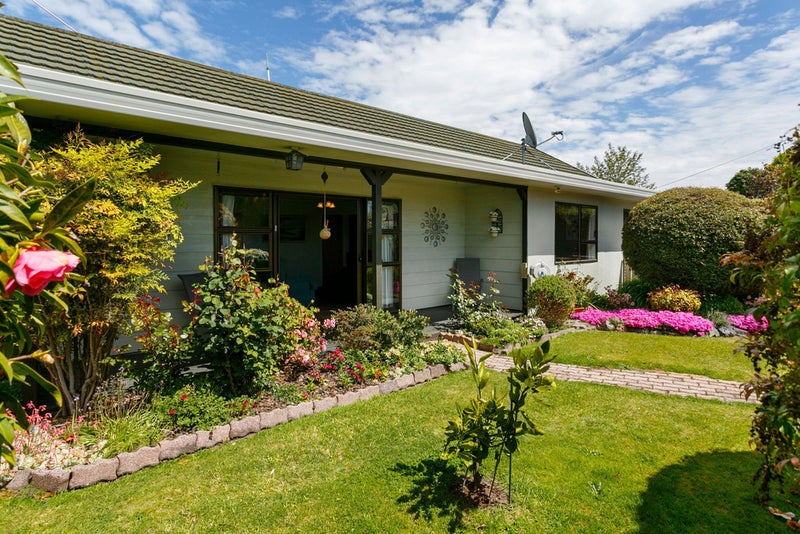 17 Laughton Street, Taupo, Taupo - Carousel 1