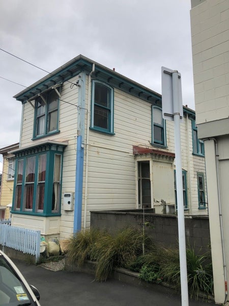 24 Brougham Street, Mount Victoria, Wellington - Carousel 8