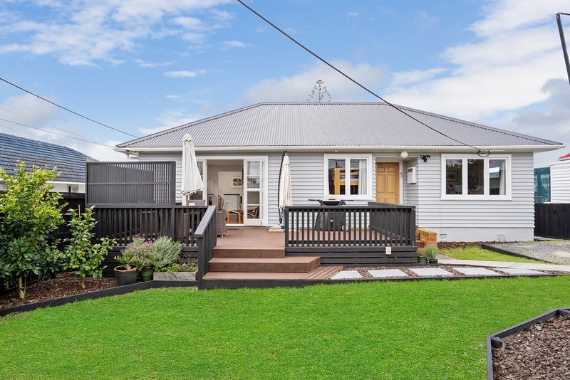 1/63 Lancaster Road, Beach Haven, Auckland - Carousel 1