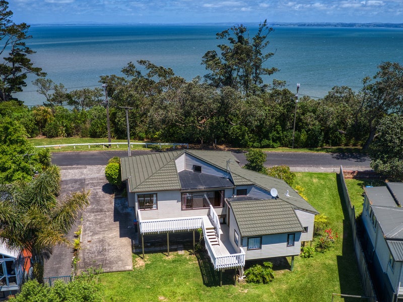 57 Taunton Terrace, Blockhouse Bay, Auckland - Carousel 1
