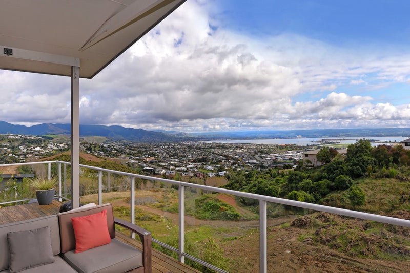 372 Princes Drive, Britannia Heights, Nelson - Carousel 2