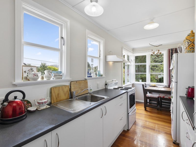 70 Wilkie Crescent, Naenae, Lower Hutt - Carousel 1