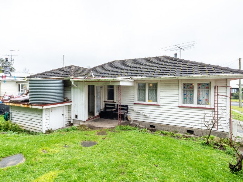 5 Gordon Street, Mangapapa, Gisborne - Carousel 2