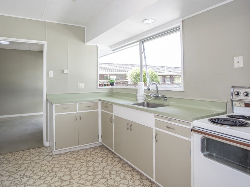 12 Katene Street, West End, Palmerston North - Carousel 14