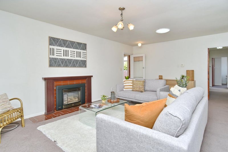 25 Liverton Crescent, Bishopdale, Christchurch - Carousel 2