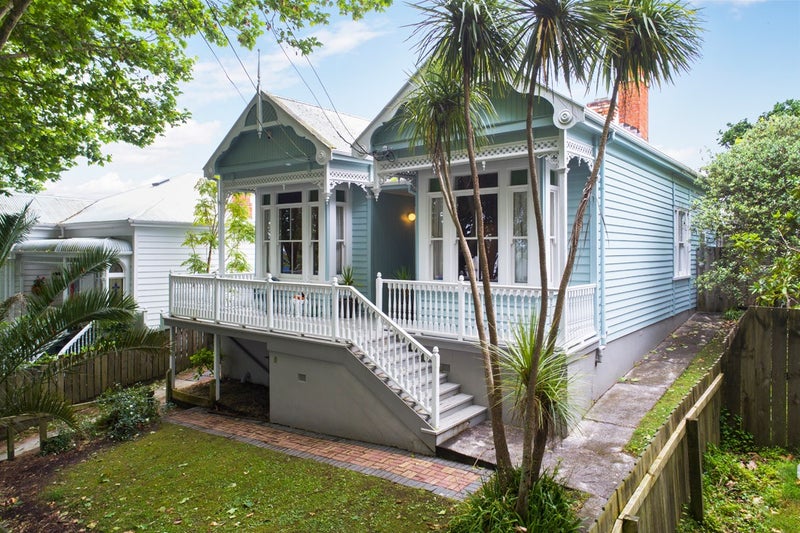 27 Hakanoa Street, Grey Lynn, Auckland - Carousel 1