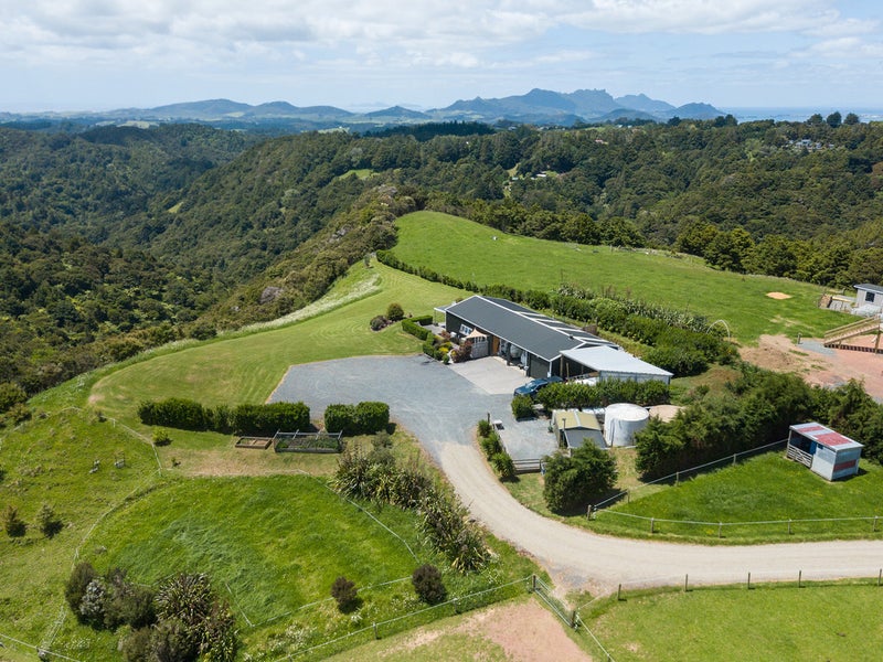 558 Owhiwa Road, Onerahi - Carousel 25