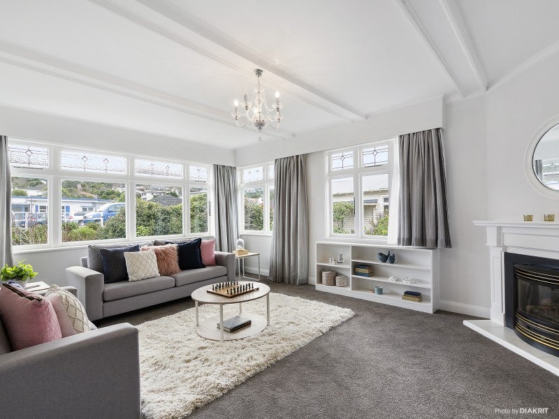 29 Agra Crescent, Khandallah, Wellington - Carousel 2